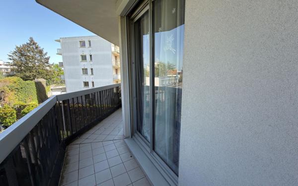 Appartement à vendre    1 pièce • 34,85 m2 Saint-Maur-des-Fossés