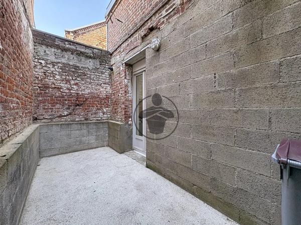 Location                                                      Maison
                        
                     3 pièces                      46 m2                     à Saint-Quentin