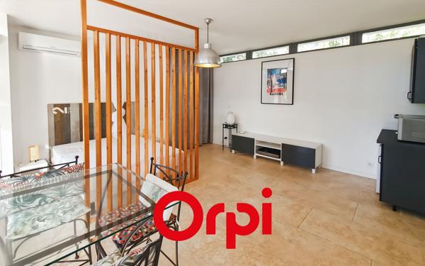 Maison à louer    1 pièce • 27,72 m2 Bandol