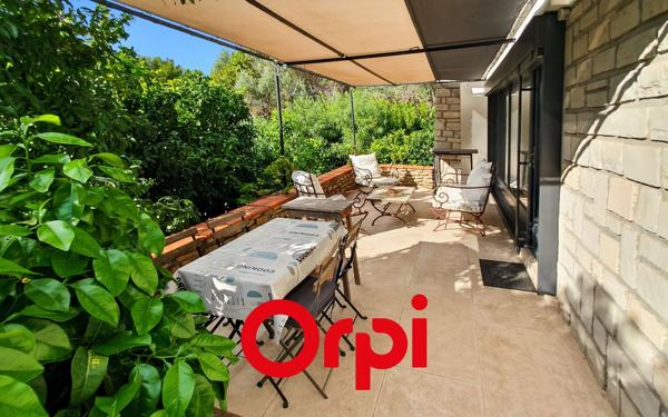 Maison à louer    1 pièce • 27,72 m2 Bandol