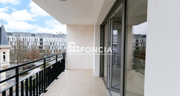 À vendre Appartement 3 pièces 59.81 m² - Reims 51100