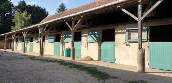 Propriété équestre de charme sur 21ha