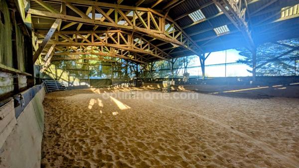 Propriété équestre de charme sur 21ha