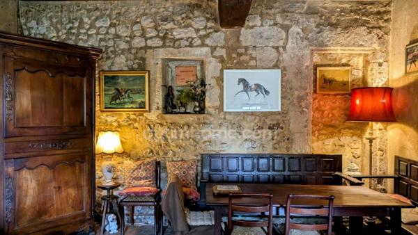 Propriété équestre de charme sur 21ha