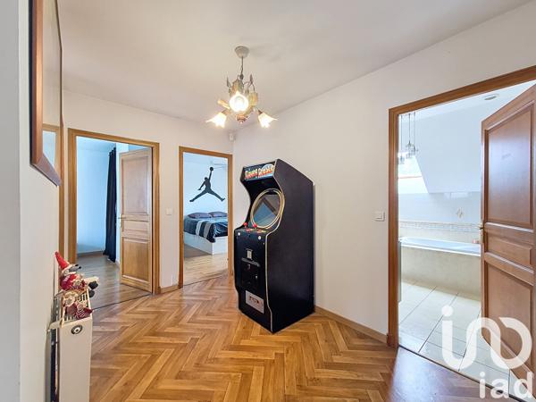 Maison à vendre 8 pièces 175 m² Les Clayes-sous-Bois