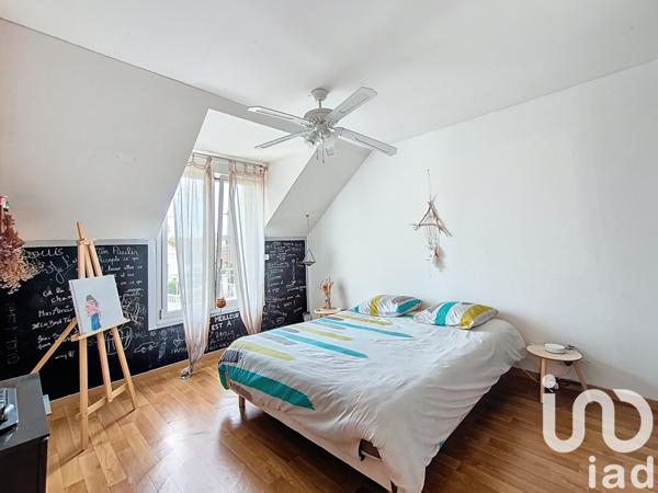 Maison à vendre 8 pièces 175 m² Les Clayes-sous-Bois