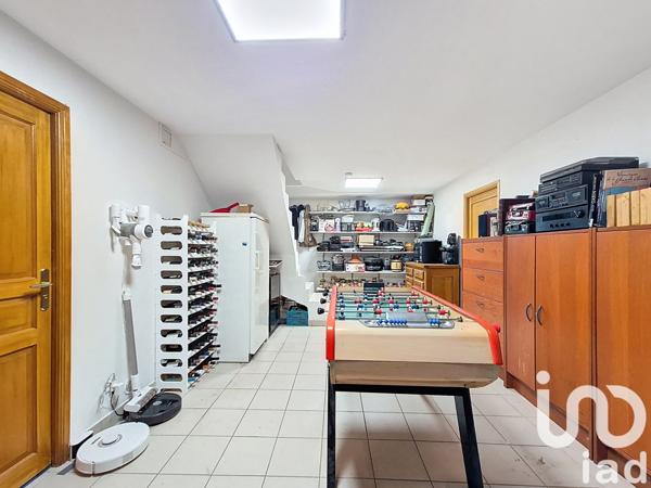 Maison à vendre 8 pièces 175 m² Les Clayes-sous-Bois