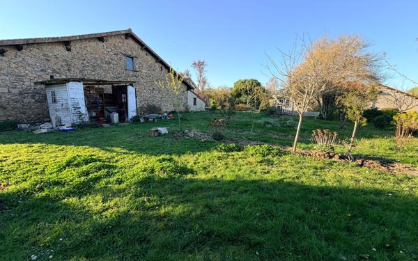 Maison à vendre    3 pièces • 108 m2 Saint-Brice-sur-Vienne