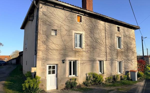 Maison à vendre    3 pièces • 108 m2 Saint-Brice-sur-Vienne