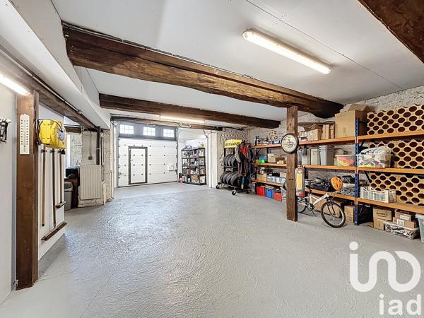 Maison à vendre 7 pièces 239 m² La Côte-Saint-André