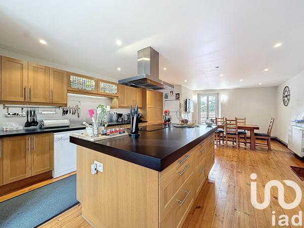 Maison à vendre 7 pièces 239 m² La Côte-Saint-André