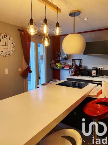 House for sale 5 rooms 145 m² Cheny