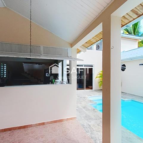 Grande villa avec piscine et locatif saisonnier