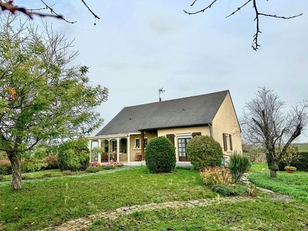 Maison de plain pied sur sous sol complet 3 chambres - SAINT GEORGES SUR LAYON