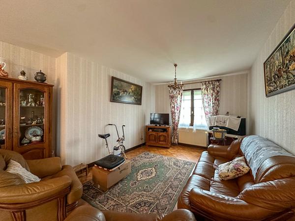 Maison de plain pied sur sous sol complet 3 chambres - SAINT GEORGES SUR LAYON