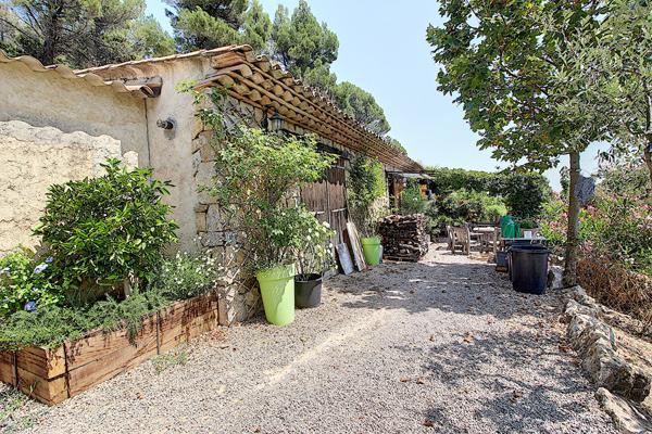A VENDRE EN EXCLUSIVITÉ AMPUS VIAGER LIBRE : Maison avec vue PANORAMIQUE