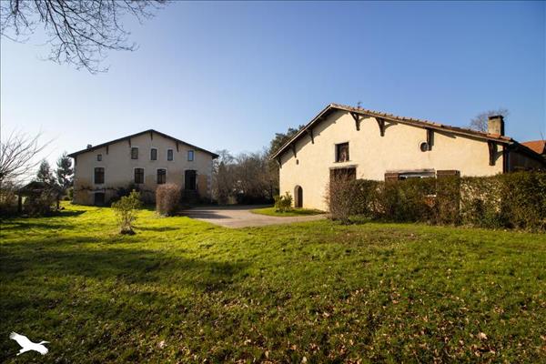 Maison à vendre |  Estibeaux |  10 pièces | 328 m²