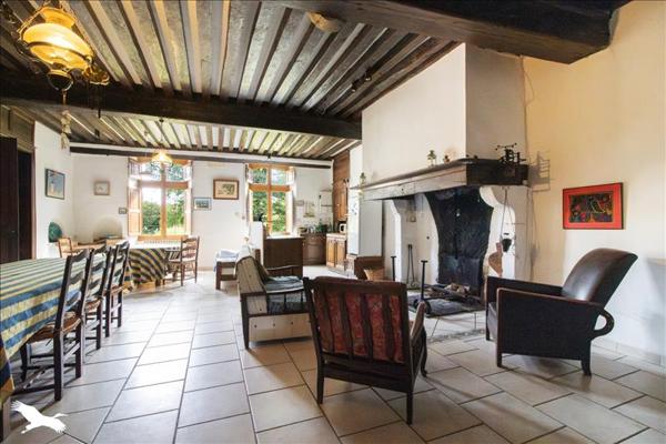 Maison à vendre |  Estibeaux |  10 pièces | 328 m²