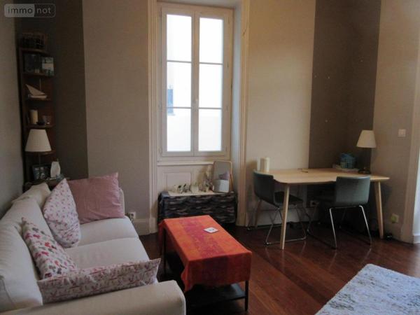 Appartement à louer à Bourg-en-Bresse dans l'Ain (01000), ref : 01065-L353