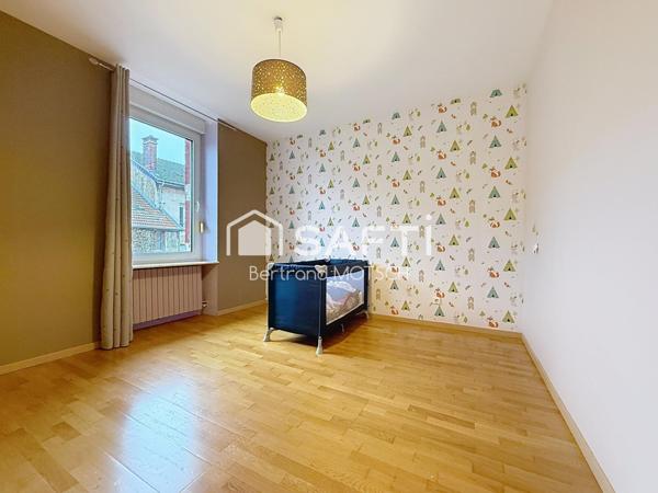 maison de ville avec jardin 2 chambres possible 4