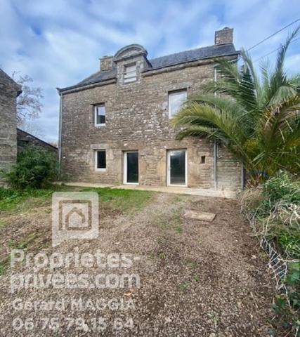 Maison de village  de  1693  5 pièce(s) 88 m2 PEAULE