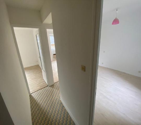 Maison de village  de  1693  5 pièce(s) 88 m2 PEAULE