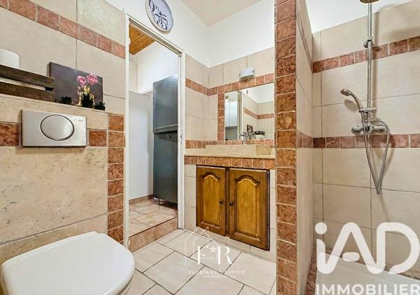 Maison à vendre 7 pièces 170 m² Morières-lès-Avignon