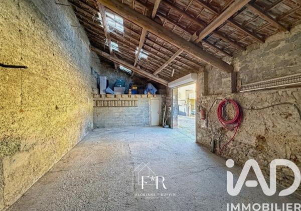 Maison à vendre 7 pièces 170 m² Morières-lès-Avignon