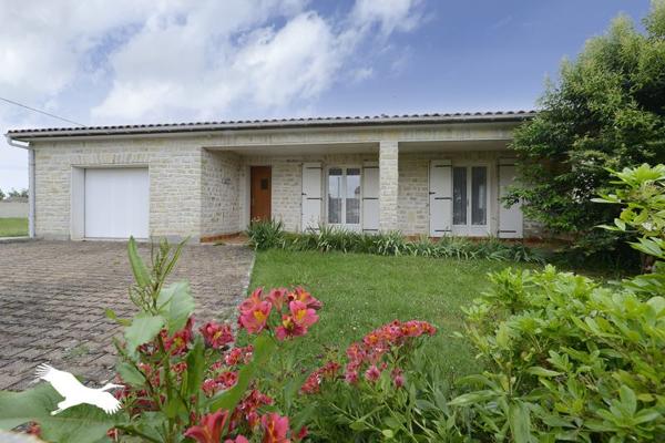 Maison à vendre |  Puymoyen |  5 pièces | 126 m²