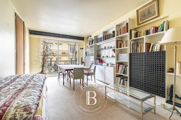 Paris 16ème, Appartement 2 Chambres -  100 m² à vendre