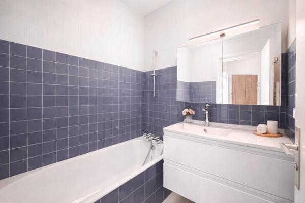 PORT de VANNES : Beau T2 de caractère