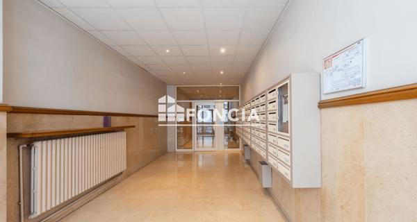 À vendre Studio 22 m² - Paris 75015