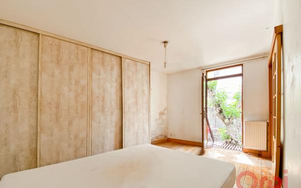 Appartement à vendre    3 pièces • 95,50 m2 Aubervilliers