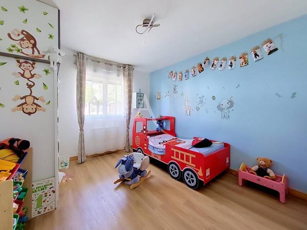 Appartement Roissy-en-brie 3 pièce(s) 82 m2