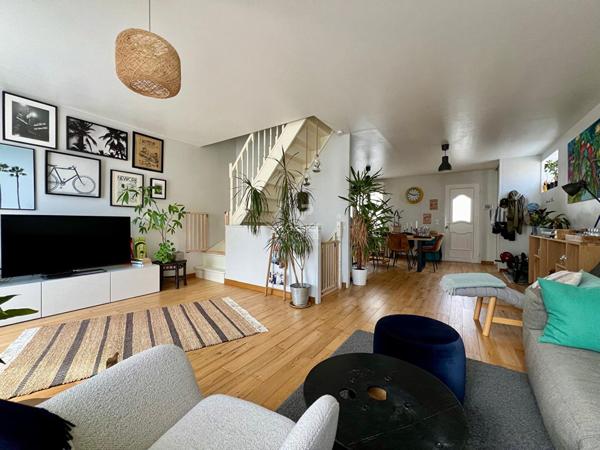 Maison Houilles 5 pièce(s) 113 m² €499 000 ** - Référence 803