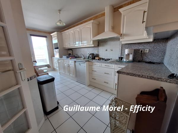 Appartement
         3 pièces
        - 71 m² 199 000 € *