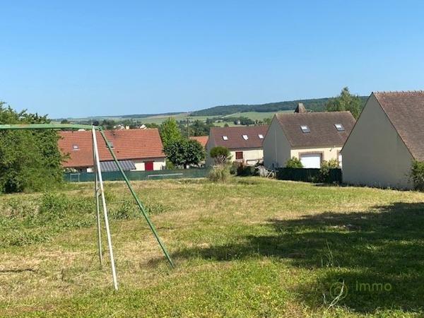 Terrain à SOUCY (89100)