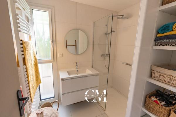 Bordeaux-Caudéran Duplex 98m² jardin, piscine, garage et parking