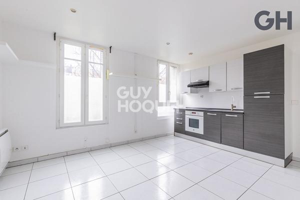 APPARTEMENT 2 PIECES DE 29,18 m² À CORBEIL-ESSONNES