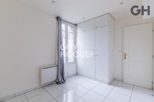 APPARTEMENT 2 PIECES DE 29,18 m² À CORBEIL-ESSONNES