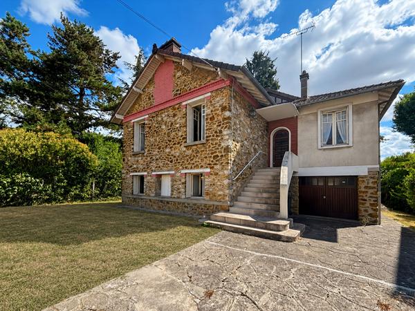 Maison en meulière Quartier du Lac Verrières-le-Buisson