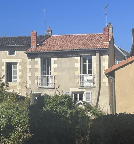 Ensemble locatif 2 logement T3 avec cour