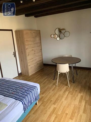 Appartement à louer 1 pièce 30.42m² Sarlat-la-Canéda (24200)