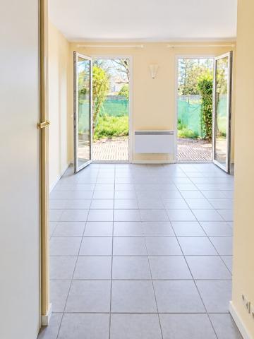 Appartement Lamothe-Montravel 35 m²
