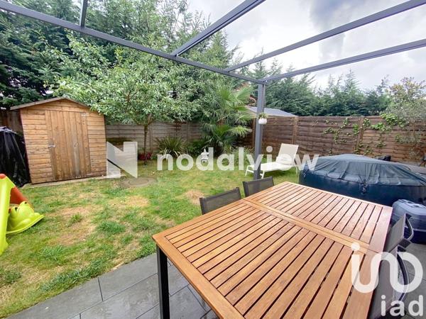 Maison à vendre 5 pièces 107 m² Chevry-Cossigny