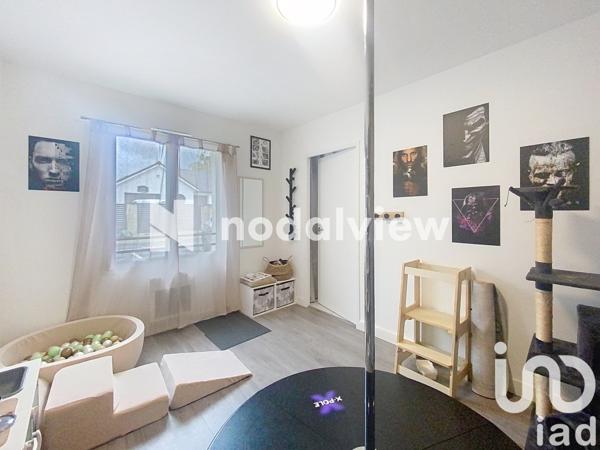 Maison à vendre 5 pièces 107 m² Chevry-Cossigny