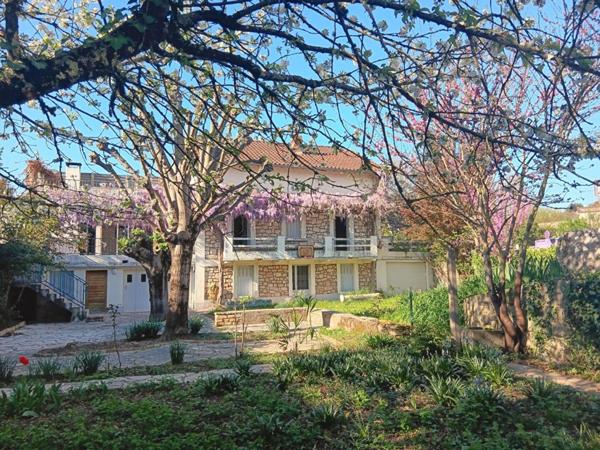 Maison Cahors centre ville 150 m² sur parcelle de 600 m²