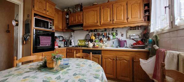 Maison à rafraichir à MIGNE-AUXANCES. 3 chambres. , Migne auxances