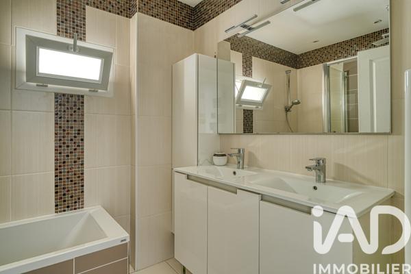 Maison à vendre 8 pièces 180 m² Colombes