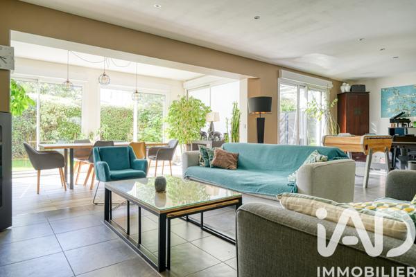 Maison à vendre 8 pièces 180 m² Colombes